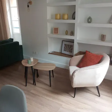 Apartament Renovated Apartment, Hyper Center, Private Parking Perpignan